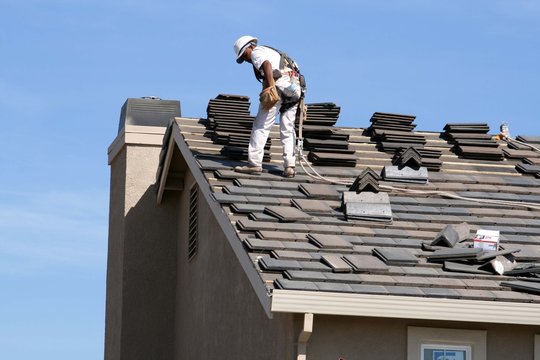 Des Moines Roofing Contractors